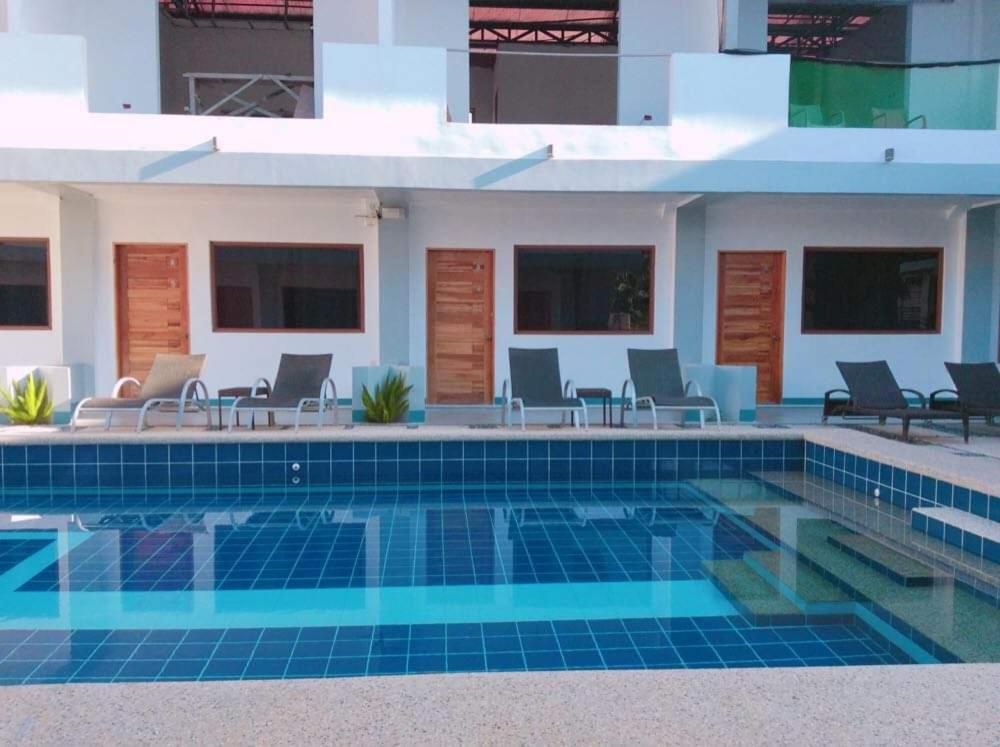Ocean Holic Resort Тагбіларан Екстер'єр фото